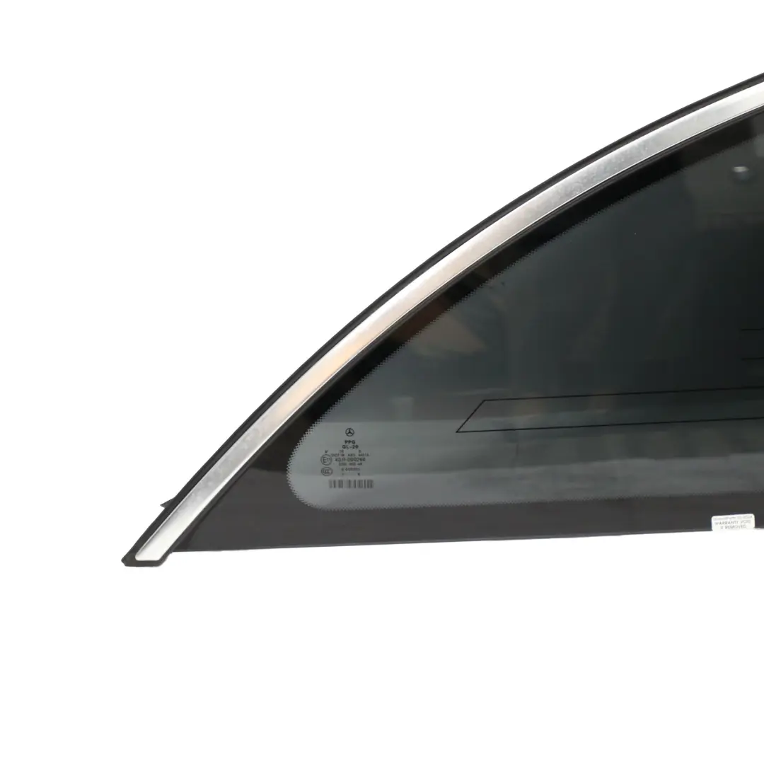 Mercedes W251 Cristal Ventana Lateral Trasera Derecha Tintado - SKU A2516703450 - Número de pieza A2516703450