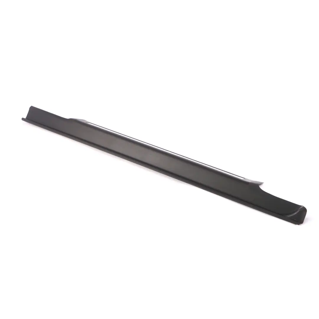 Seuil de Porte Arrière Gauche Garniture Cache Marche pour Mercedes W251 à propos du numéro de pièce A2516800335 Mercedes W251 Seuil de Porte Arrière Gauche Garniture Cache Marche - SKU A2516800335 - Numéro de pièce A2516800335