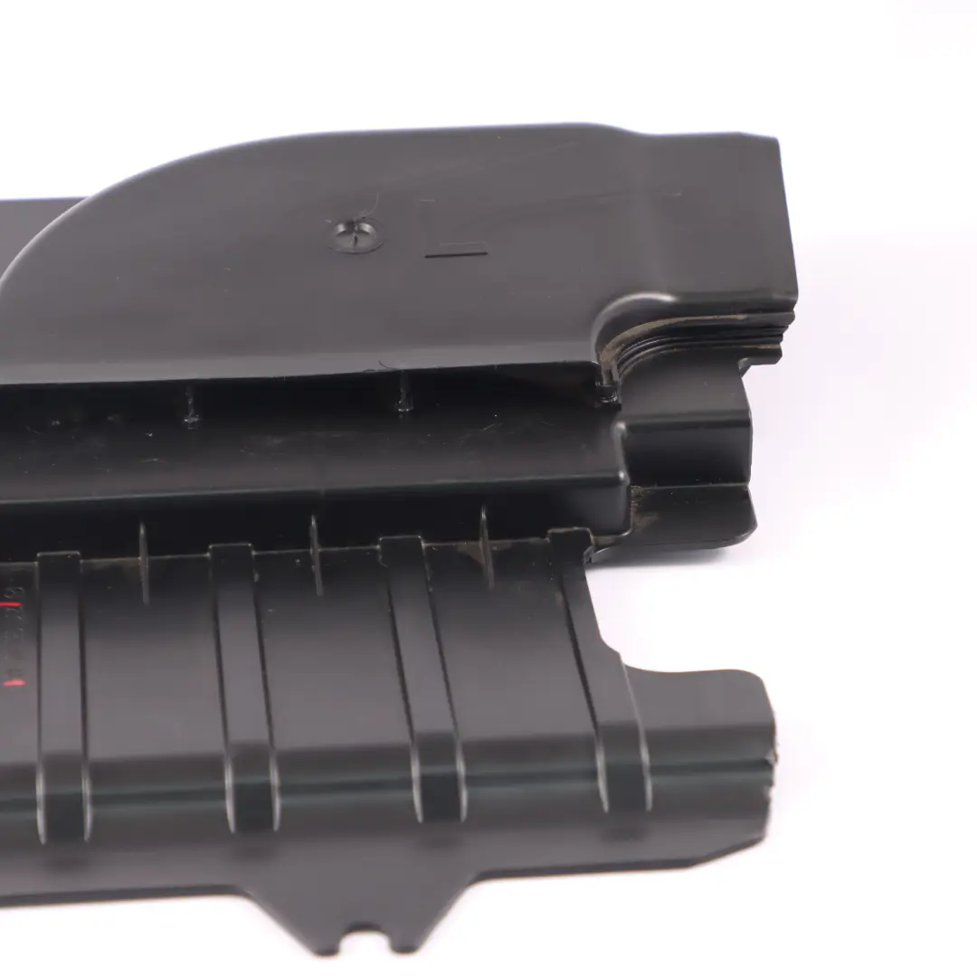 Tapa de la batería panel embellecedor superior derecho para Mercedes W251 con número de pieza A2516800918 Mercedes W251 Tapa de la batería panel embellecedor superior derecho - SKU A2516800918 - Número de pieza A2516800918