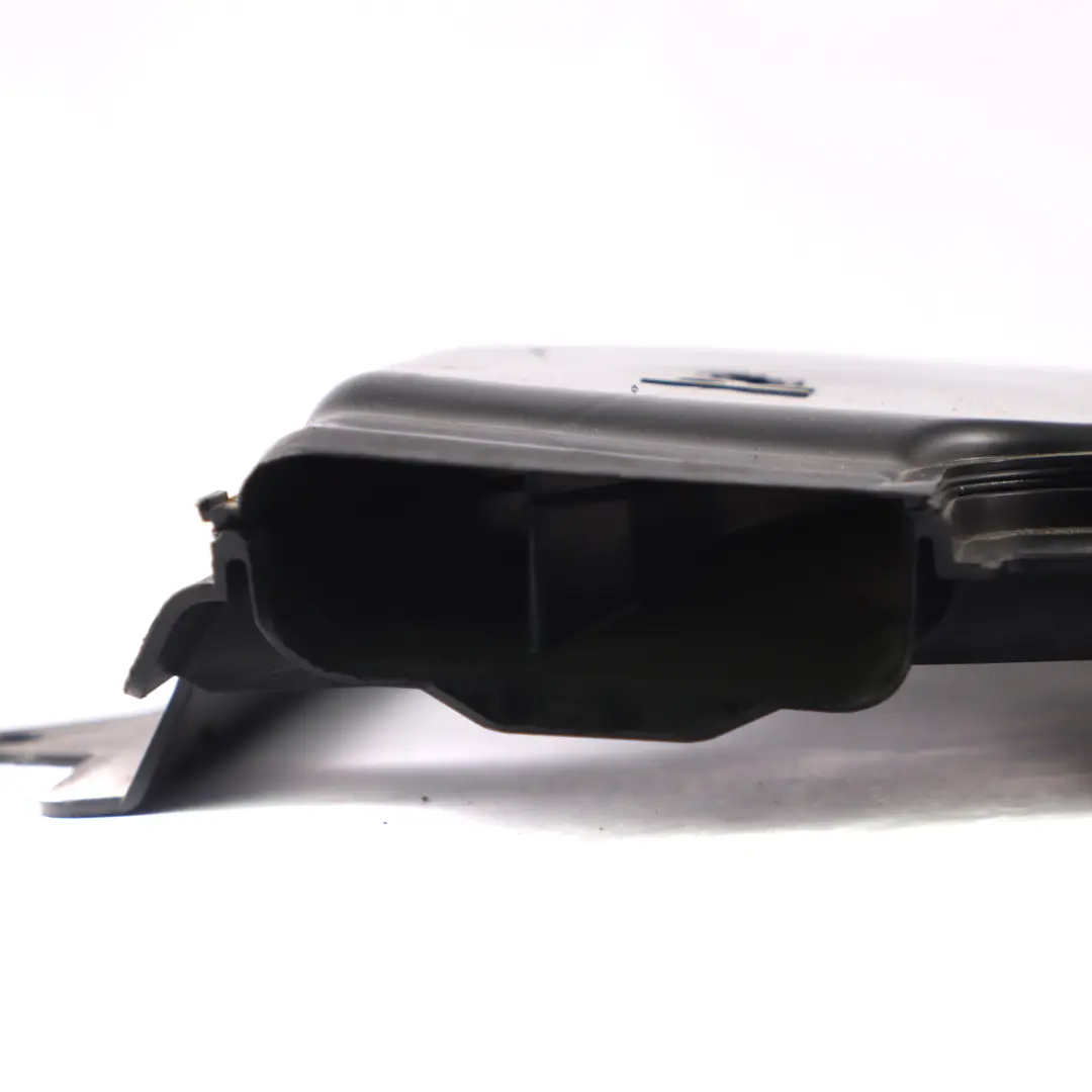 Coperchio batteria Mercedes W251 Coperchio pannelo rivestimento superiore destro per con numero di parte A2516801018 Coperchio batteria Mercedes W251 Coperchio pannelo rivestimento superiore destro - SKU A2516801018 - Numero di parte A2516801018