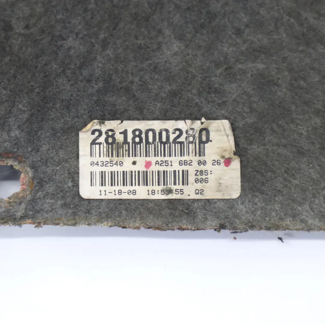 Motorhaube Motorraum Schalldämmung für Mercedes W251 mit Teilenummer A2516820026 Mercedes W251 Motorhaube Motorraum Schalldämmung - SKU A2516820026 - Teilenummer A2516820026