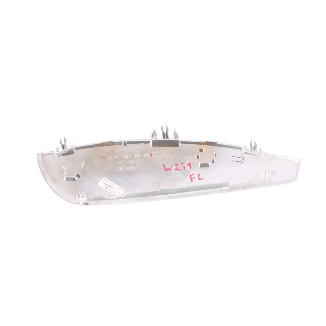  Console Centrale Mercedes W251 Cache Panneau Gauche Chromé - SKU A2516830328 - Numéro de pièce A2516830328