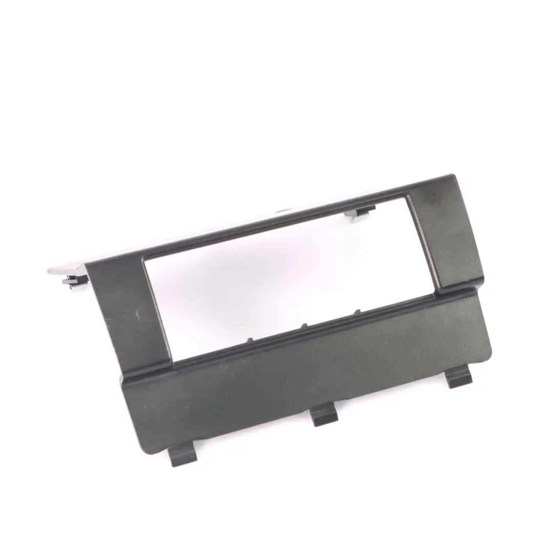 Mercedes W251 console centrale couvercle l'unité divertissement noir - SKU A2516830408 - Numéro de pièce A2516830408