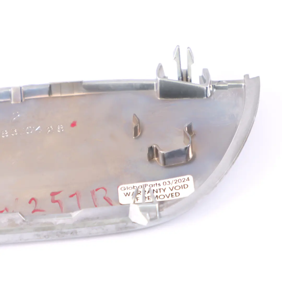 Console Centrale Mercedes W251 Cache Panneau Droite Chromé pour à propos du numéro de pièce A2516830428 Console Centrale Mercedes W251 Cache Panneau Droite Chromé - SKU A2516830428 - Numéro de pièce A2516830428