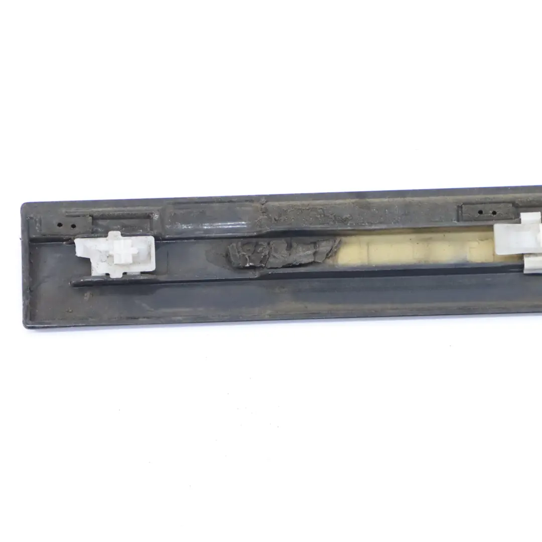 Mercedes W251 Türverkleidung hinten rechts Obsidian Schwarz Metallic - 197 - SKU A2516902662-OB - Teilenummer A2516902662