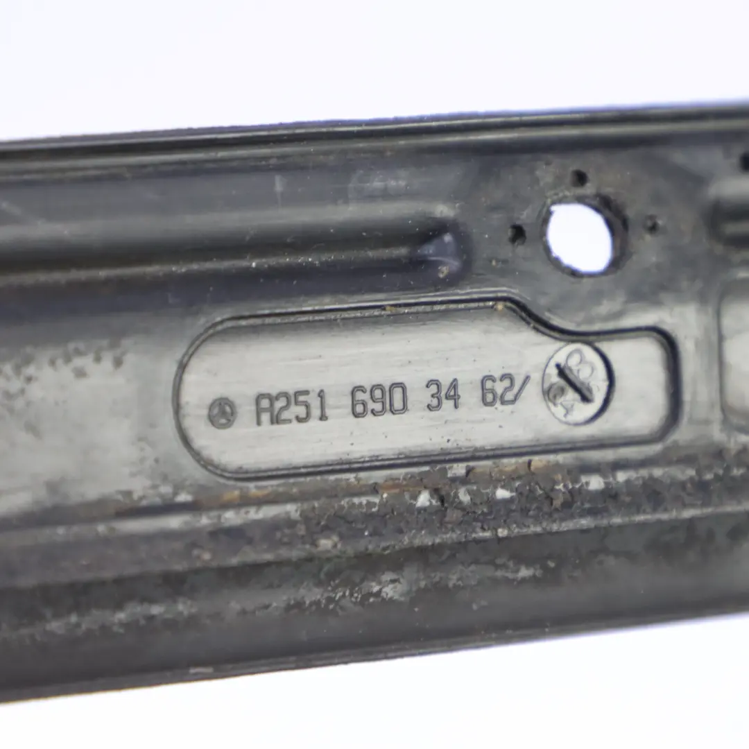 Mercedes W251 Burlete Sellado Puerta Delantera Derecha - SKU A2516903462 - Número de pieza A2516903462