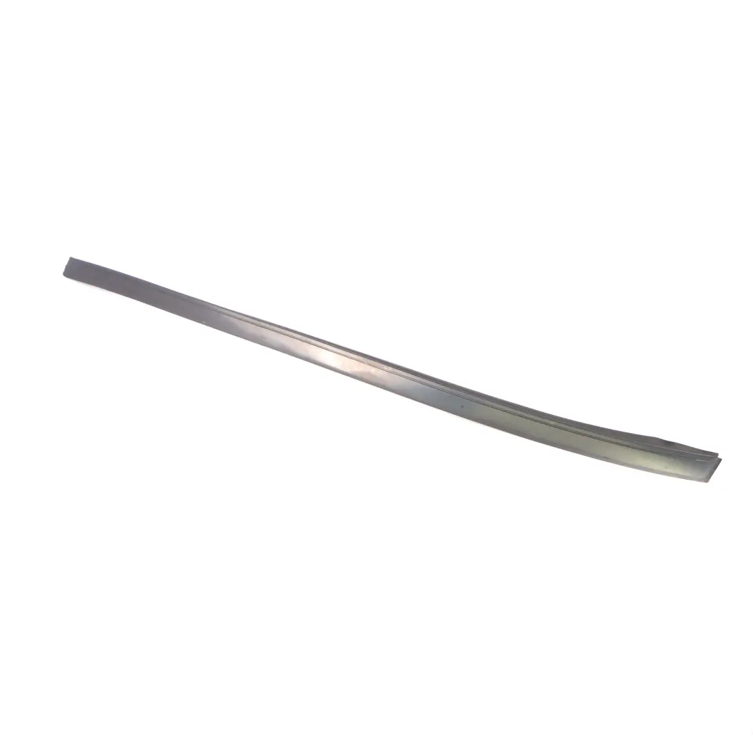 Mercedes W251 Striscia di rivestimento parabrezza anteriore destro Pannello - SKU A2516905062 - Numero di parte A2516905062