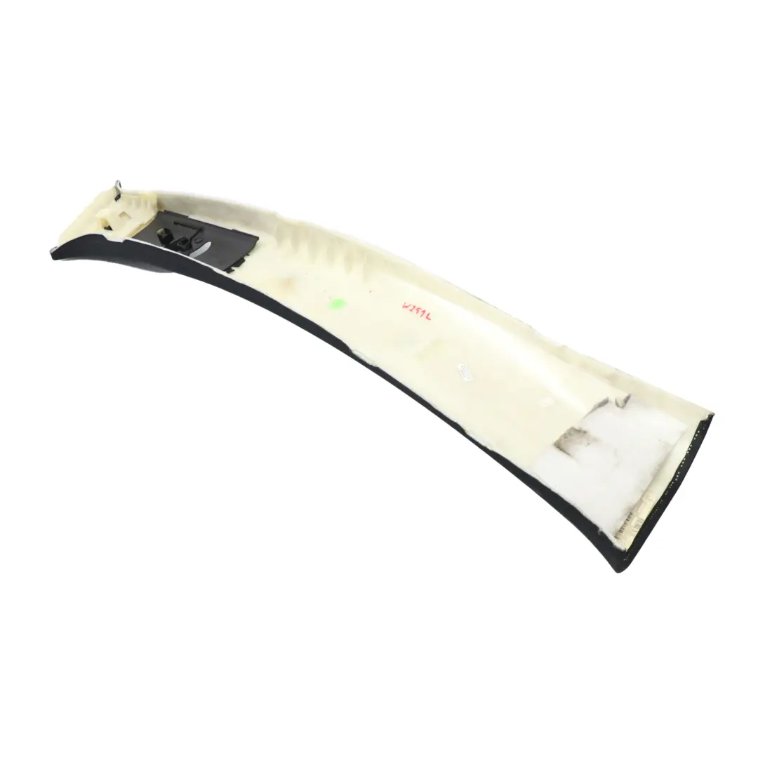 Pannello montante B sinistro Copertura della colonna per Mercedes W251 con numero di parte A2516907725 Mercedes W251 Pannello montante B sinistro Copertura della colonna - SKU A2516907725 - Numero di parte A2516907725