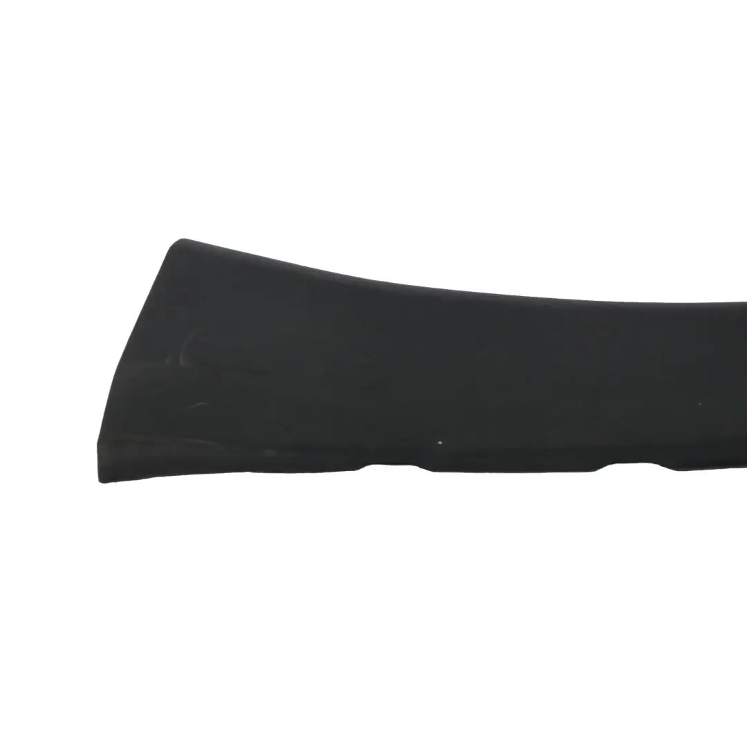 Panneau garniture montant B couvercle colonne gauche pour Mercedes W251 à propos du numéro de pièce A2516907725 Mercedes W251 Panneau garniture montant B couvercle colonne gauche - SKU A2516907725 - Numéro de pièce A2516907725