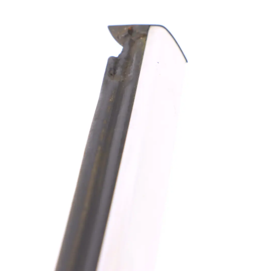 Mercedes W251 Barre de garniture de vitre arrière droite Chrom - SKU A2516908080 - Numéro de pièce A2516908080