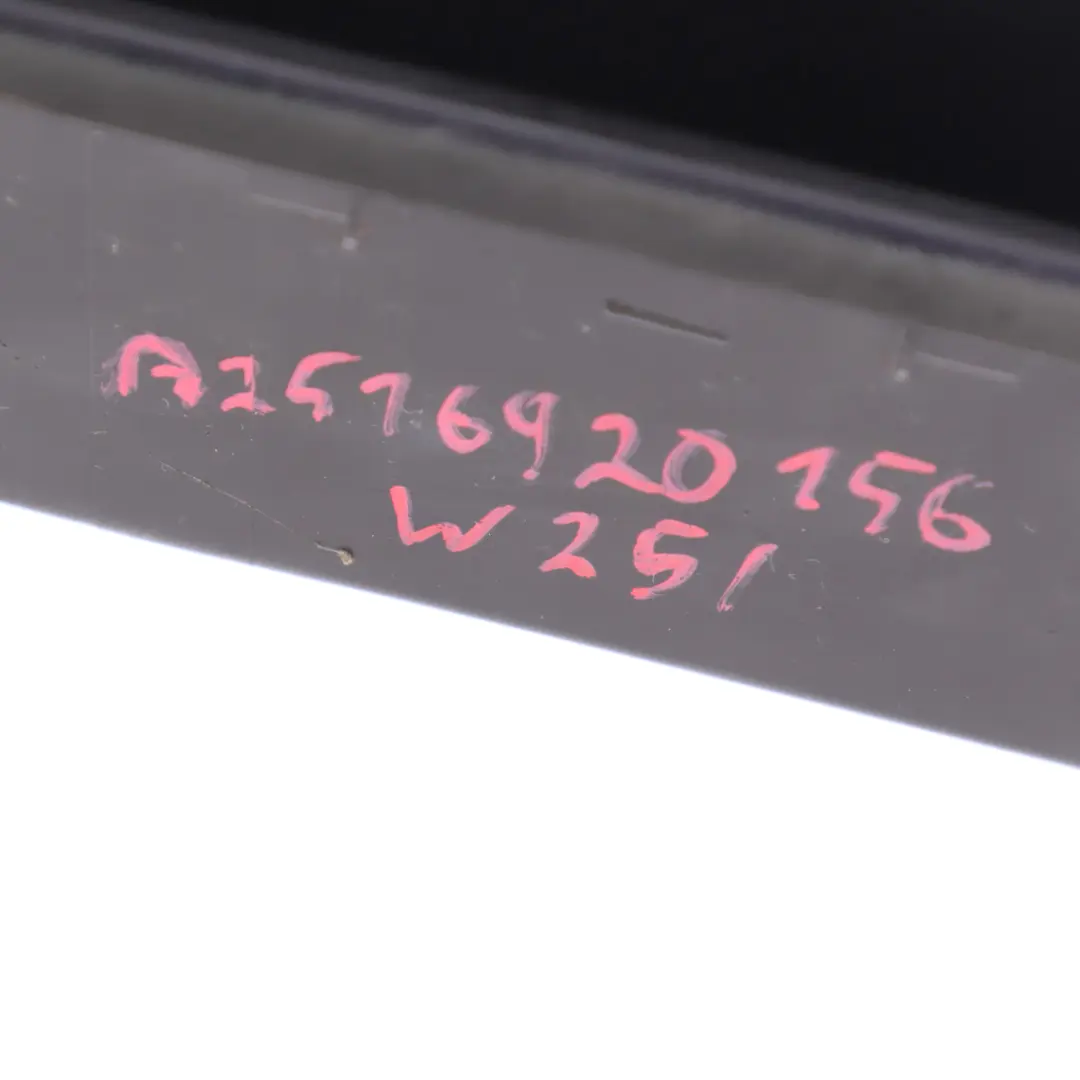Mercedes W251 Bagażnik Schowek Boczka Bagażnika Lewy Tył - SKU A2516920156 - Numer Części A2516920156