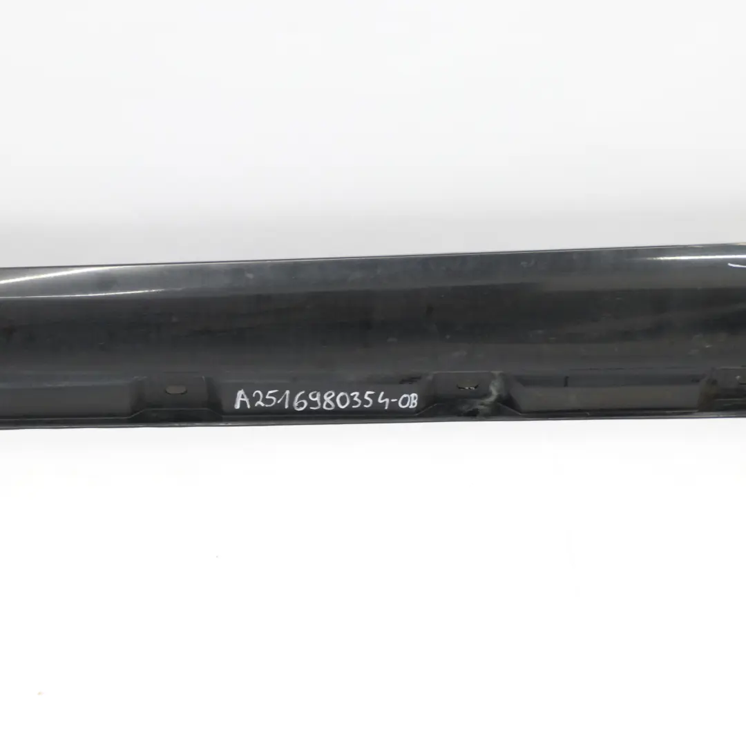 Seitenschweller Türschweller links Obsidianschwarz Metallic - 197 für Mercedes W251 mit Teilenummer A2516980354 Mercedes W251 Seitenschweller Türschweller links Obsidianschwarz Metallic - 197 - SKU A2516980354-OB - Teilenummer A2516980354