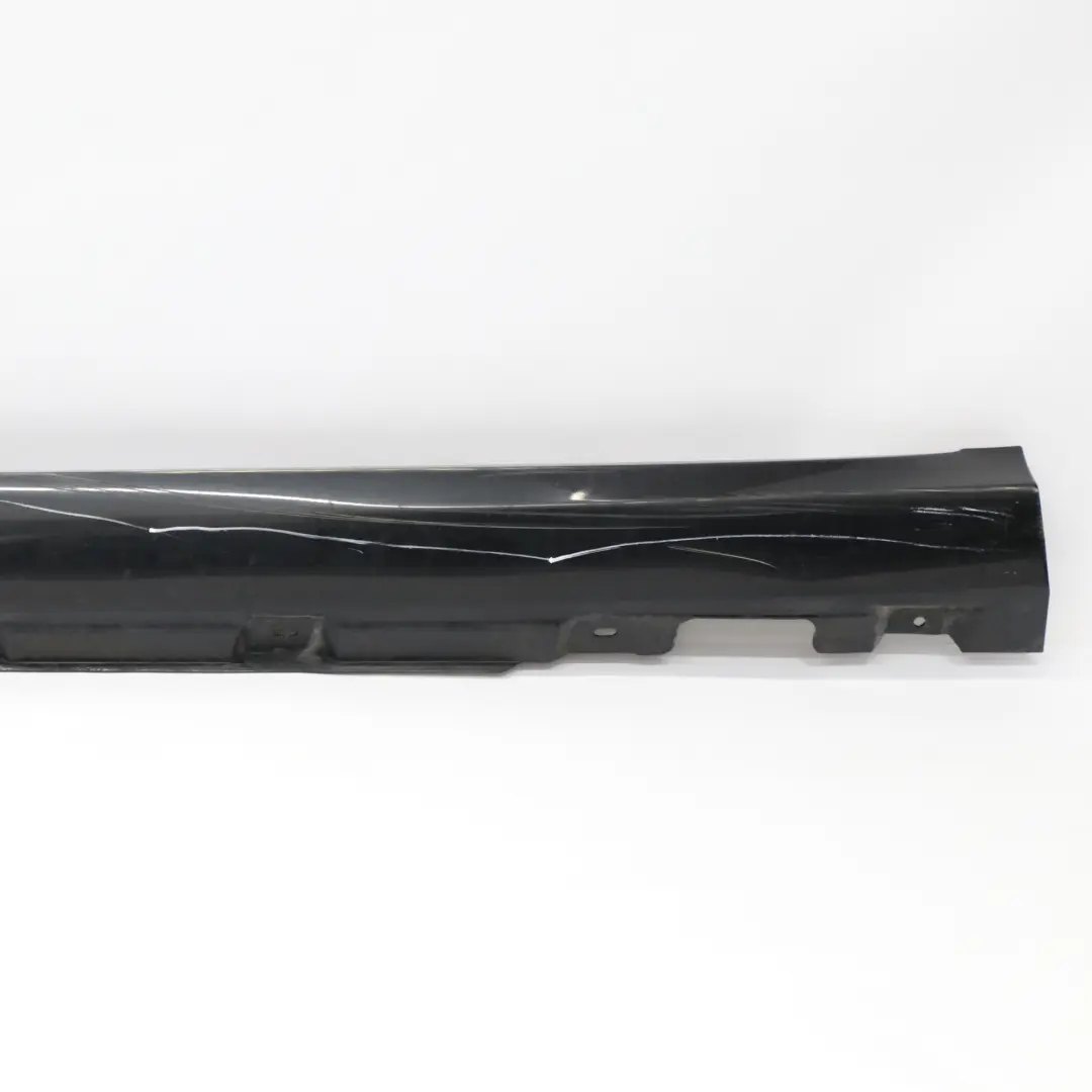 Próg Listwa Progowa Lewa Obsidian Black Czarny Metalik - 197 do Mercedes W251 o numerze A2516980354 Mercedes W251 Próg Listwa Progowa Lewa Obsidian Black Czarny Metalik - 197 - SKU A2516980354-OB - Numer Części A2516980354