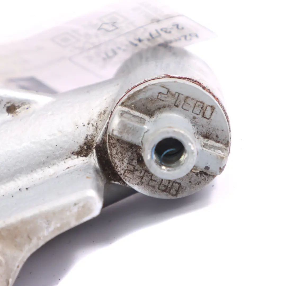 Türscharnier vorne links unten Iridium Silber Metallic - 775 für Mercedes ML W164 mit Teilenummer A2517200337 Mercedes ML W164 Türscharnier vorne links unten Iridium Silber Metallic - 775 - SKU A2517200337-IRS - Teilenummer A2517200337