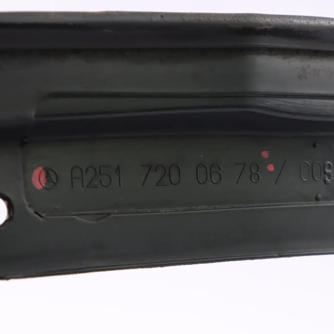Strip Front Right O/S Door Sealing Frame to Mercedes W251 with Part number A2517200678 Mercedes W251 Strip Front Right O/S Door Sealing Frame - SKU A2517200678 - Part number A2517200678