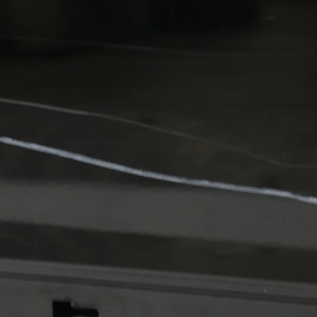 Porta anteriore destra Obsidian Black Metallic - 197 per Mercedes W251 con numero di parte A2517201005 Mercedes W251 Porta anteriore destra Obsidian Black Metallic - 197 - SKU A2517201005-OB - Numero di parte A2517201005