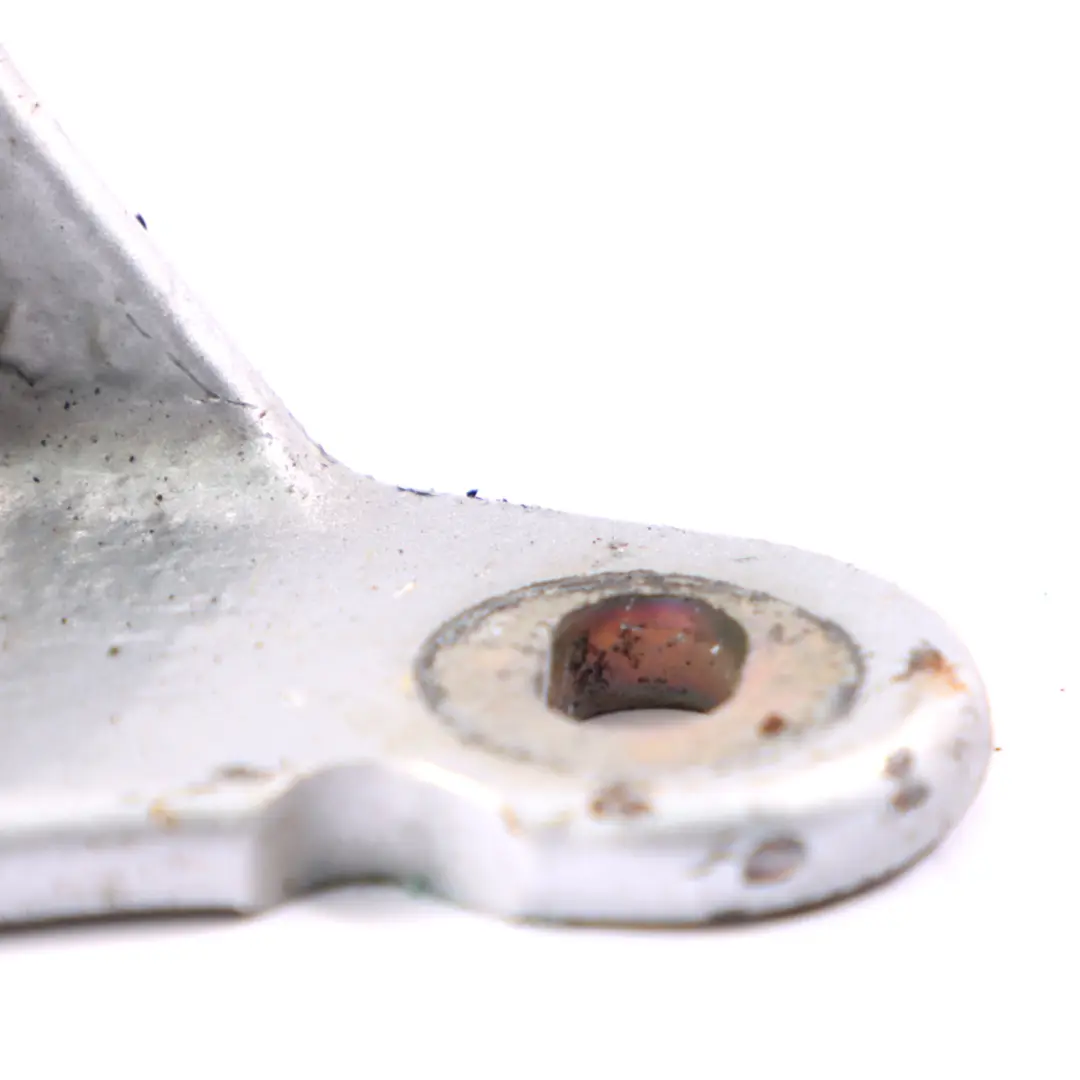 Charnière Porte Avant Arrière Droite Argent Iridium Métallisé 775 pour Mercedes W164 à propos du numéro de pièce A2517201437 Mercedes W164 Charnière Porte Avant Arrière Droite Argent Iridium Métallisé 775 - SKU A2517201437-IRS - Numéro de pièce A2517201437