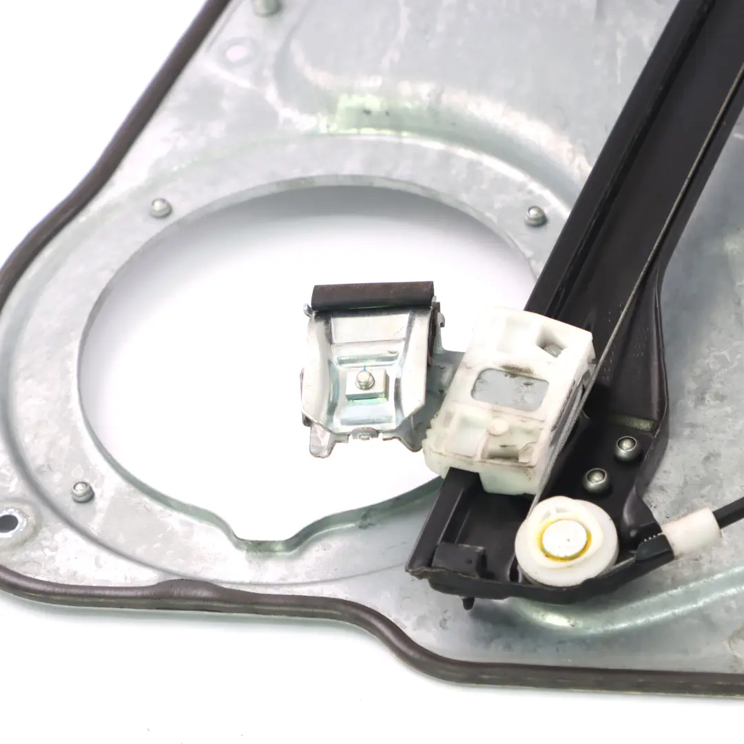 Mecanismo elevalunas delantero puerta izquierda para Mercedes W251 con número de pieza A2517201579 Mercedes W251 Mecanismo elevalunas delantero puerta izquierda - SKU A2517201579 - Número de pieza A2517201579