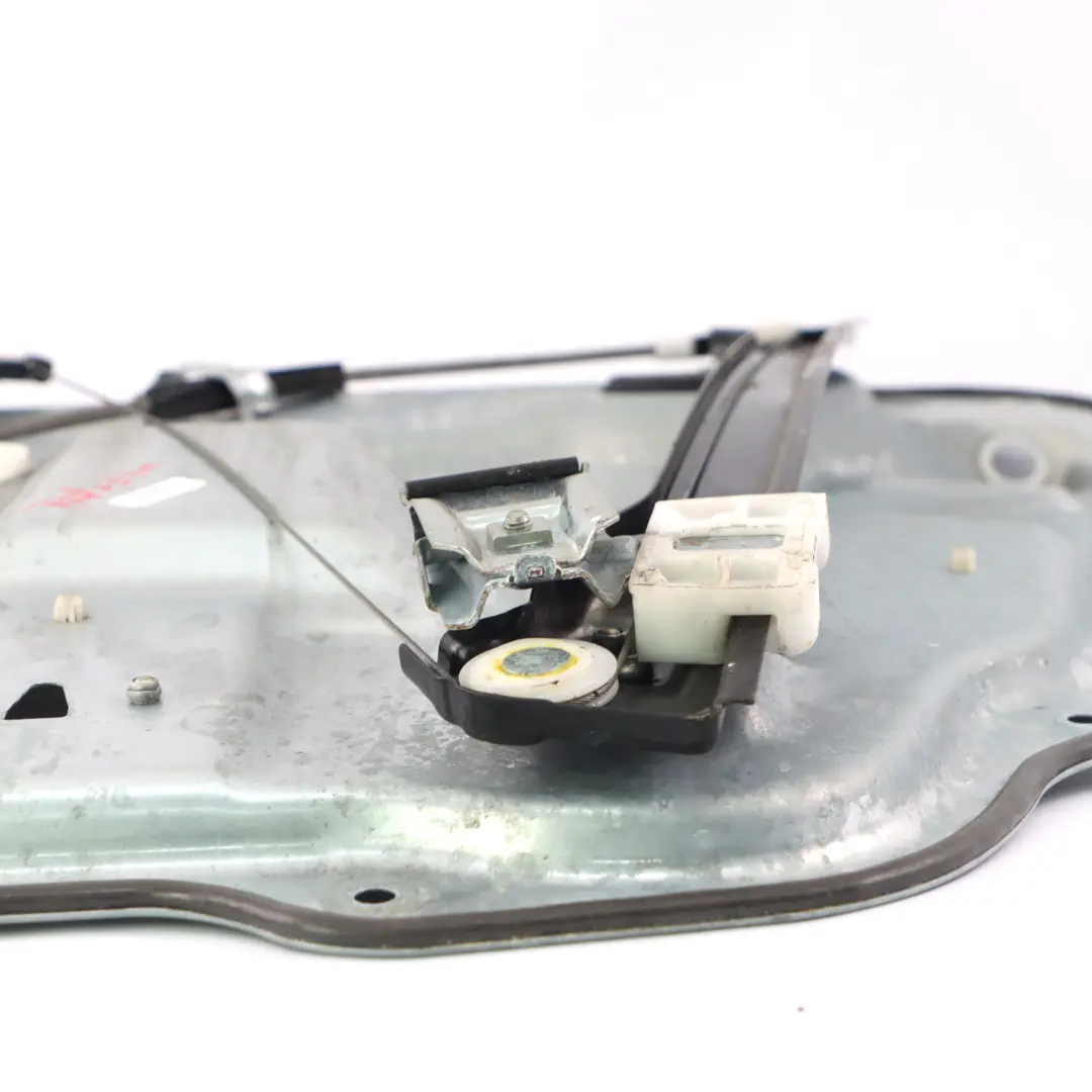 Lève-vitre Mécanisme Porte Avant Gauche pour Mercedes W251 à propos du numéro de pièce A2517201579 Mercedes W251 Lève-vitre Mécanisme Porte Avant Gauche - SKU A2517201579 - Numéro de pièce A2517201579