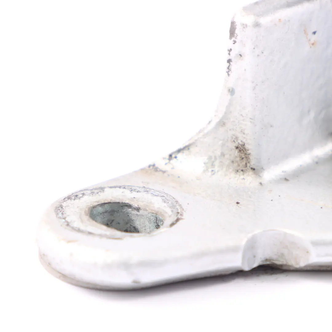 Zawias Drzwi Prawy Przód Srebrny do Mercedes ML W164 o numerze A2517201637 Mercedes ML W164 Zawias Drzwi Prawy Przód Srebrny - SKU A2517201637-IRS - Numer Części A2517201637