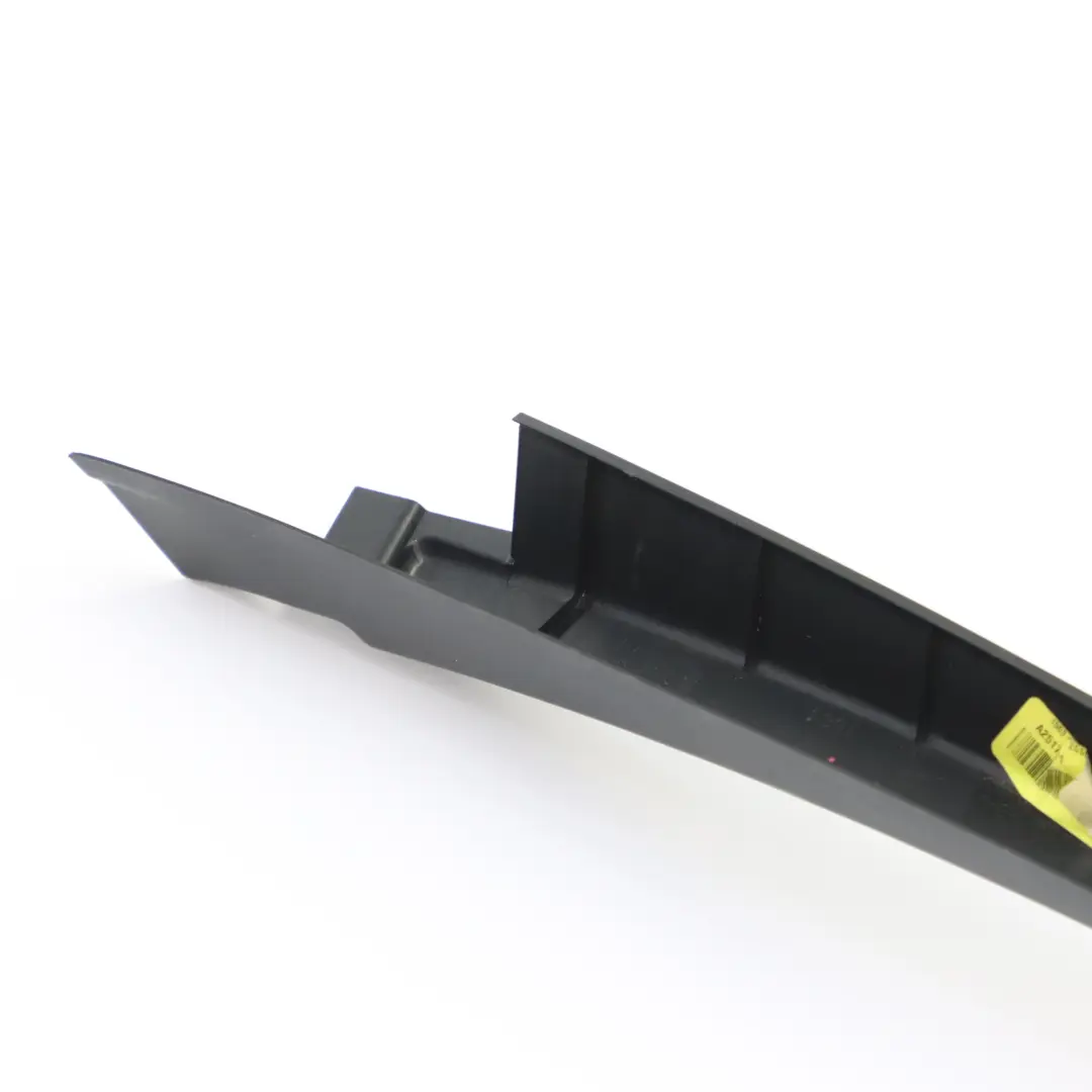  Trim Mercedes W251 Cadre de fenêtre gauche de porte avant Noir - SKU A2517250171 - Numéro de pièce A2517250171