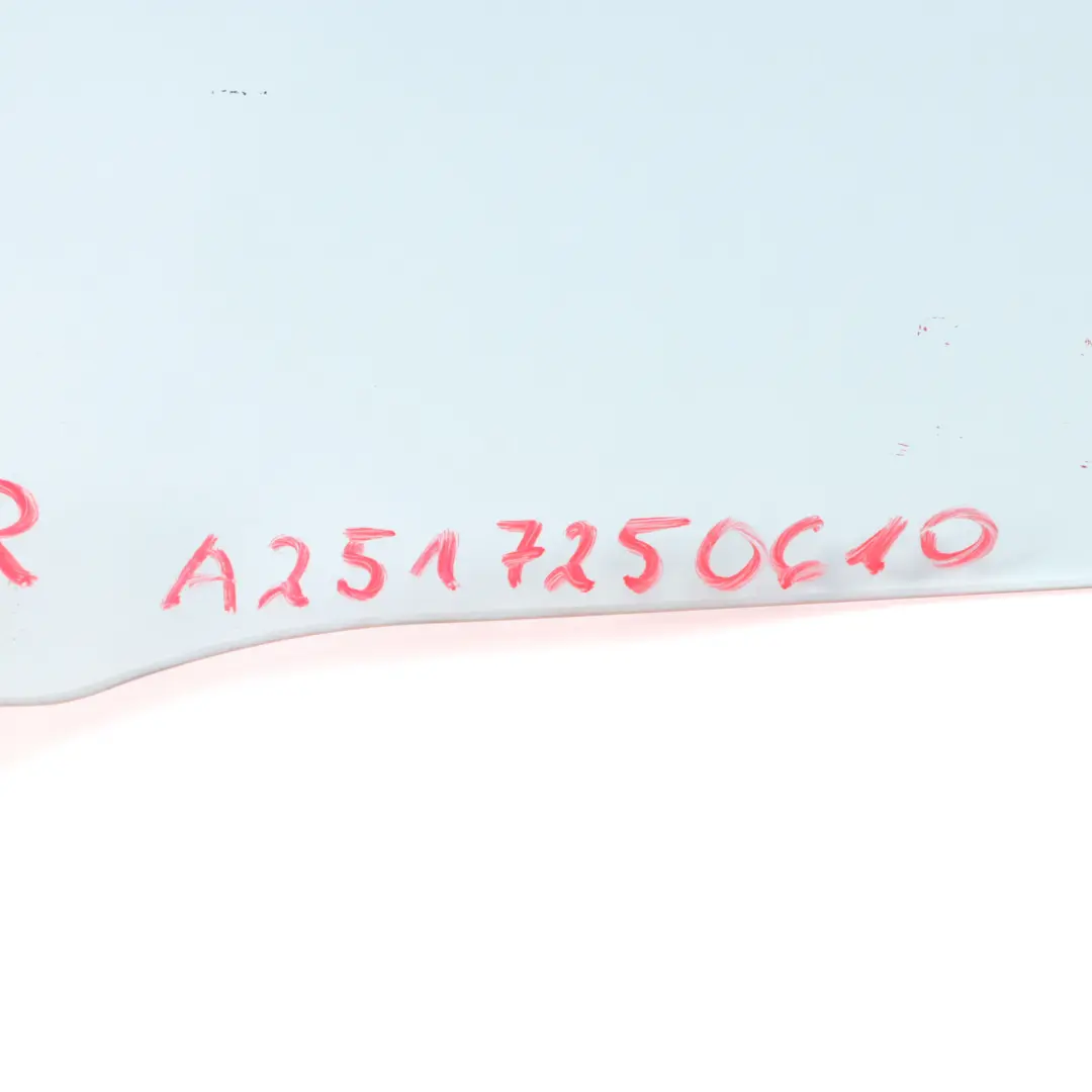 Vitrage Avant Porte Droite Bleu Vitrage AS2 pour Mercedes W251 à propos du numéro de pièce A2517250610 Mercedes W251 Vitrage Avant Porte Droite Bleu Vitrage AS2 - SKU A2517250610 - Numéro de pièce A2517250610