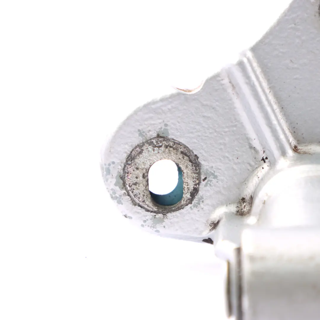 Zawias Drzwi Dolny Lewy Tył do Mercedes W164 W251 o numerze A2517300537 Mercedes W164 W251 Zawias Drzwi Dolny Lewy Tył - SKU A2517300537 - Numer Części A2517300537