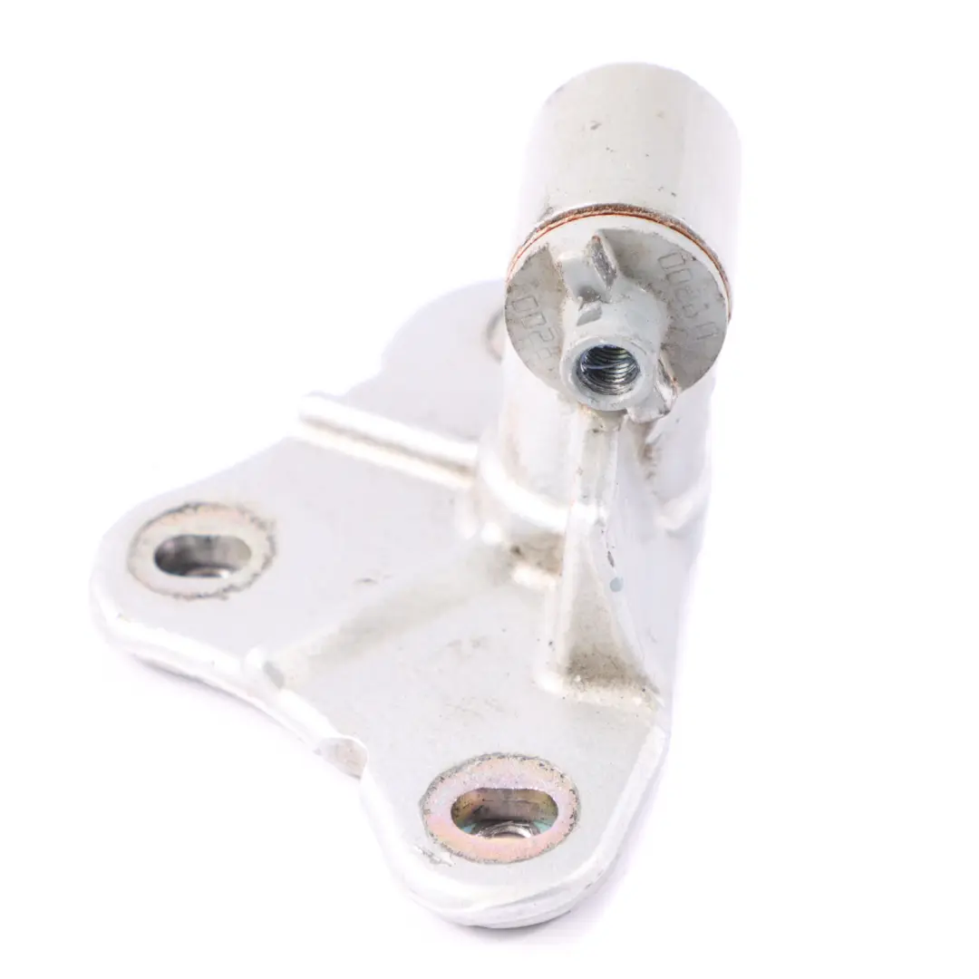 Türscharnier Hinten Rechts Unten Iridium Silber Metallic - 775 für Mercedes ML W164 mit Teilenummer A2517300637 Mercedes ML W164 Türscharnier Hinten Rechts Unten Iridium Silber Metallic - 775 - SKU A2517300637-IRS - Teilenummer A2517300637