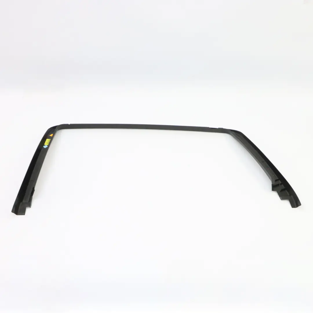 Mercedes W251 Encadrement De Fenêtre De Porte Arriere Gauche Noir - SKU A2517350371 - Numéro de pièce A2517350371