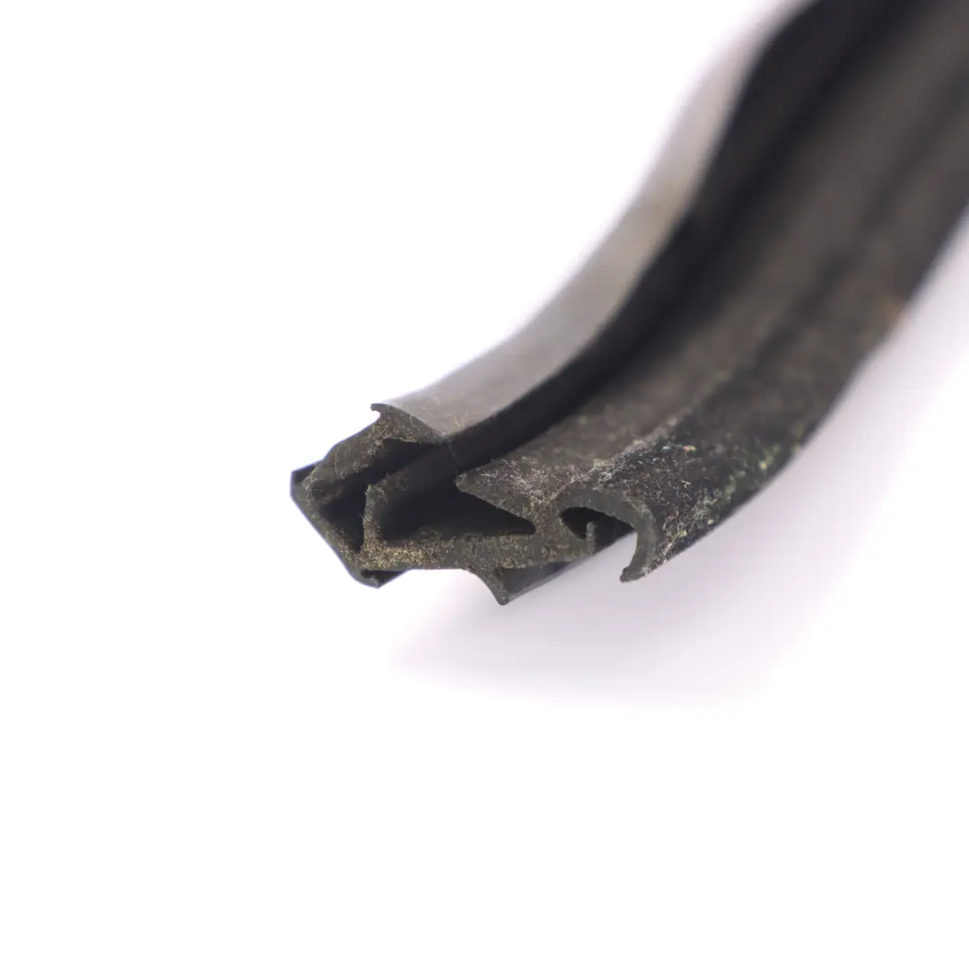 Fensterdichtung Tür hinten links Dichtung Rahmen für Mercedes W251 mit Teilenummer A2517350825 Mercedes W251 Fensterdichtung Tür hinten links Dichtung Rahmen - SKU A2517350825 - Teilenummer A2517350825