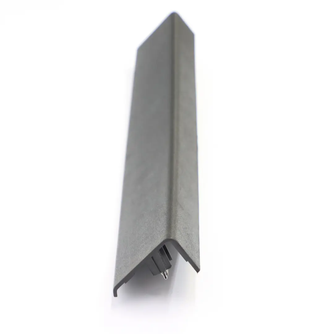 Mercedes W251 Kofferraumdeckel Abdeckung Trim Obere Mitte Schwarz A2517400070 - SKU A2517400200 - Teilenummer A2517400200