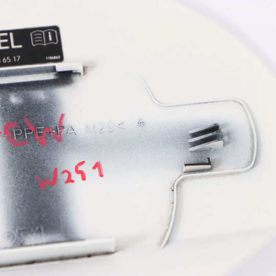 Tapa del depósito de combustible Blanco Calcita - 650 para Mercedes W251 con número de pieza A2517570106 Mercedes W251 Tapa del depósito de combustible Blanco Calcita - 650 - SKU A2517570106-CW - Número de pieza A2517570106