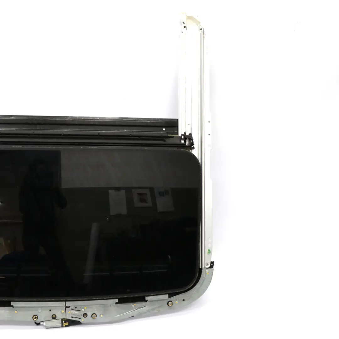 Sunroof Sliding Roof Mechanism Assembly Window Glass to Mercedes W251 with Part number A2517801029 Mercedes W251 Sunroof Sliding Roof Mechanism Assembly Window Glass - SKU A2517801029 - Part number A2517801029