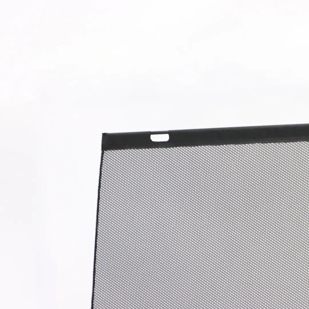 Ventana Enrollable Puerta Trasera Izquierda Protección Solar para Mercedes W251 con número de pieza A2518100520 Mercedes W251 Ventana Enrollable Puerta Trasera Izquierda Protección Solar - SKU A2518100520 - Número de pieza A2518100520