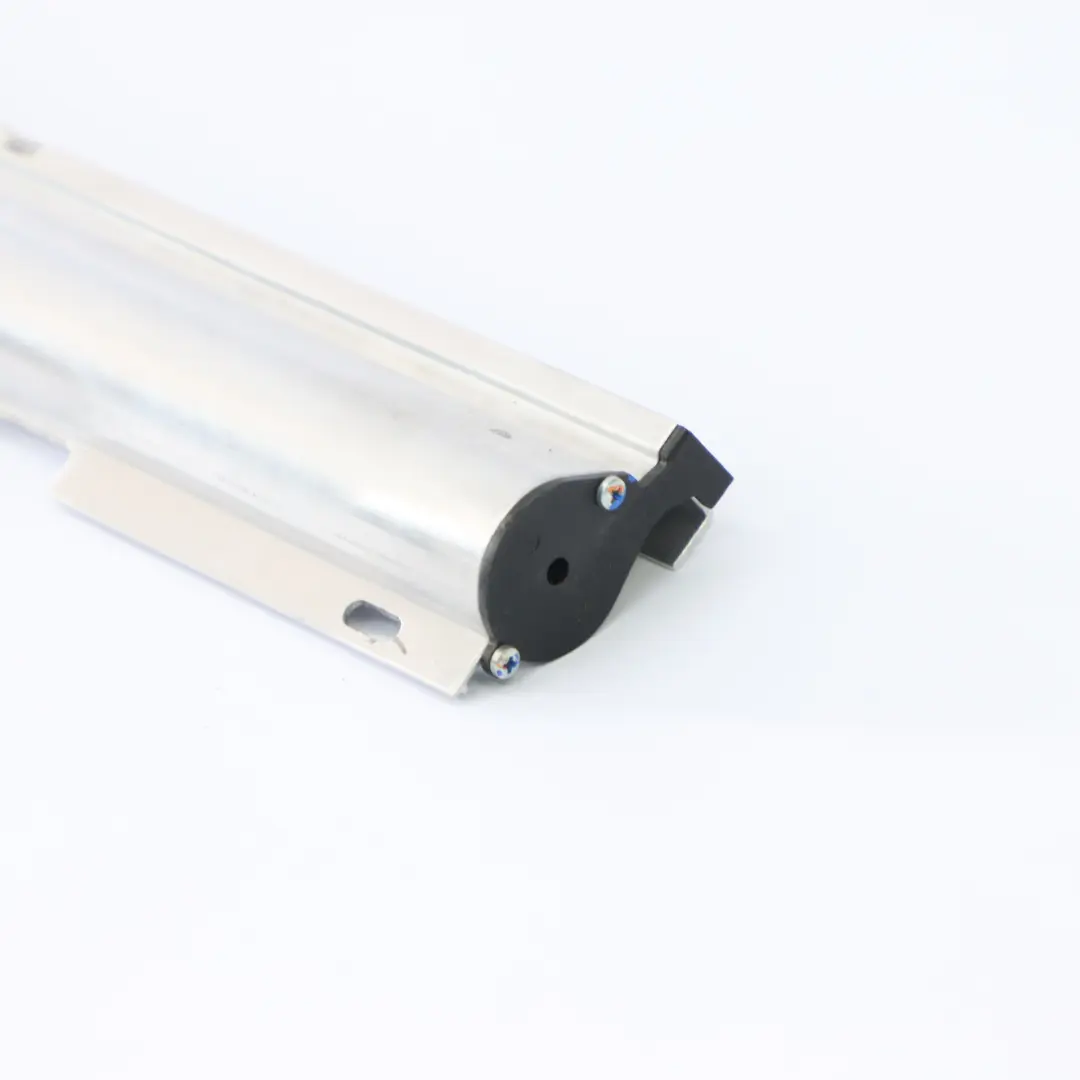 Mercedes W251 Finestra rullo Porta posteriore sinistra Protezione solare - SKU A2518100520 - Numero di parte A2518100520