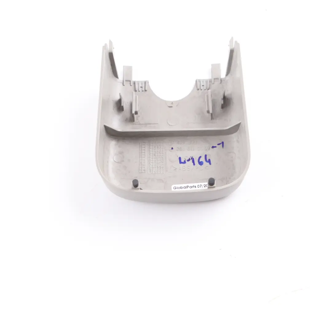 Osłona Lusterka Wstecznego Szara do Mercedes W164 o numerze A2518110907 Mercedes W164 Osłona Lusterka Wstecznego Szara - SKU A2518110907-1 - Numer Części A2518110907
