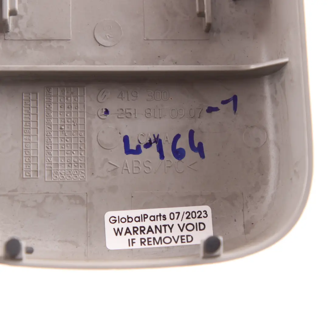 Mercedes ML W164 Interior Espejo Retrovisor Cubierta Panel Gris - SKU A2518110907-1 - Número de pieza A2518110907