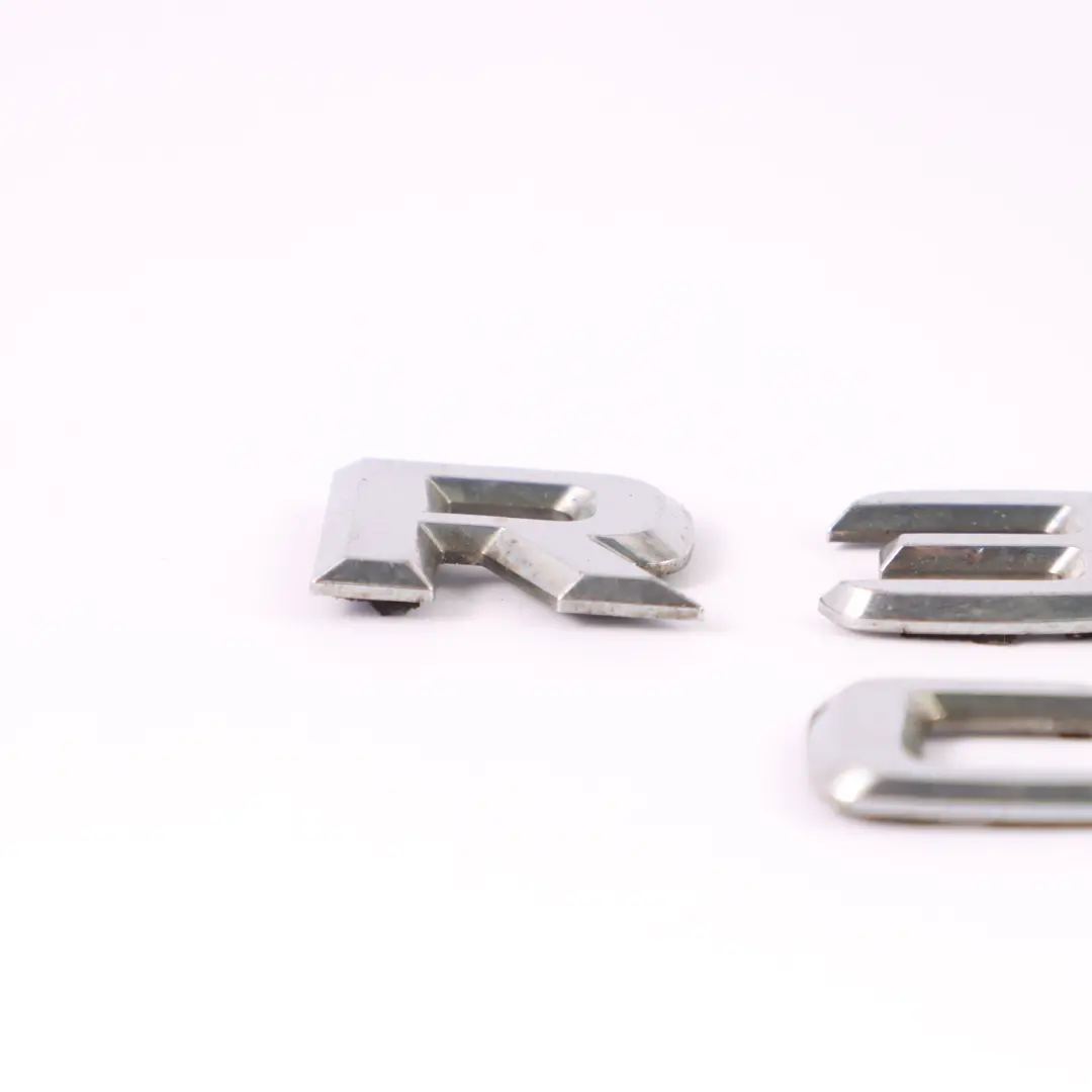 Mercedes W251 Emblemat Napis Tylnej Klapy Bagażnika R350 CDI - SKU A2518170215 - Numer Części A2518170215