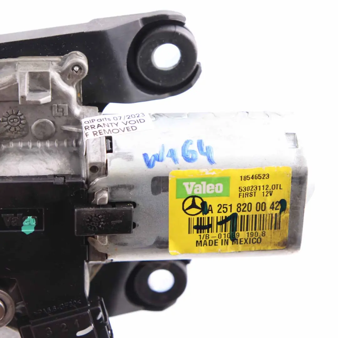 Mercedes ML W164 GL X164 Rear Panel Window Wiper Motor Tailgate - SKU A2518200042-1 - Part number A2518200042