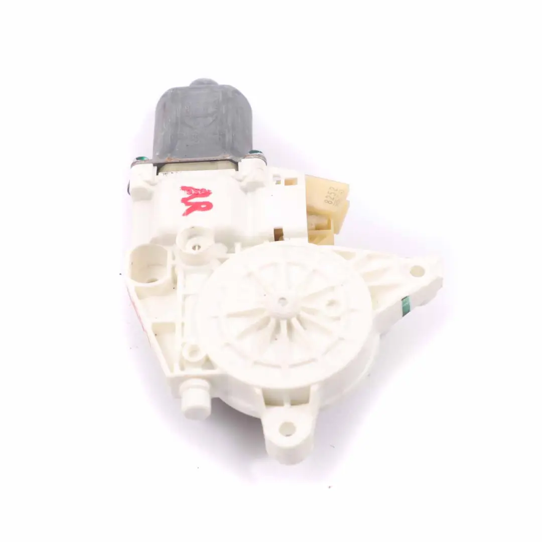 Motore Alzacristalli Posteriore Destro Trasmissione per Mercedes ML W164 con numero di parte A2518200208 Mercedes ML W164 Motore Alzacristalli Posteriore Destro Trasmissione - SKU A2518200208 - Numero di parte A2518200208