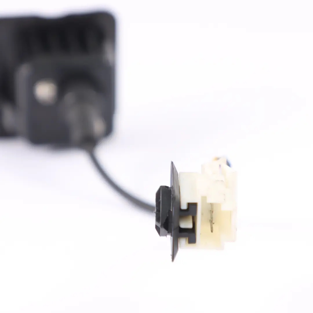 Rückfahrkamera Mercedes W251 Rückfahrkamera Heckklappe für mit Teilenummer A2518200897 Rückfahrkamera Mercedes W251 Rückfahrkamera Heckklappe - SKU A2518200897 - Teilenummer A2518200897