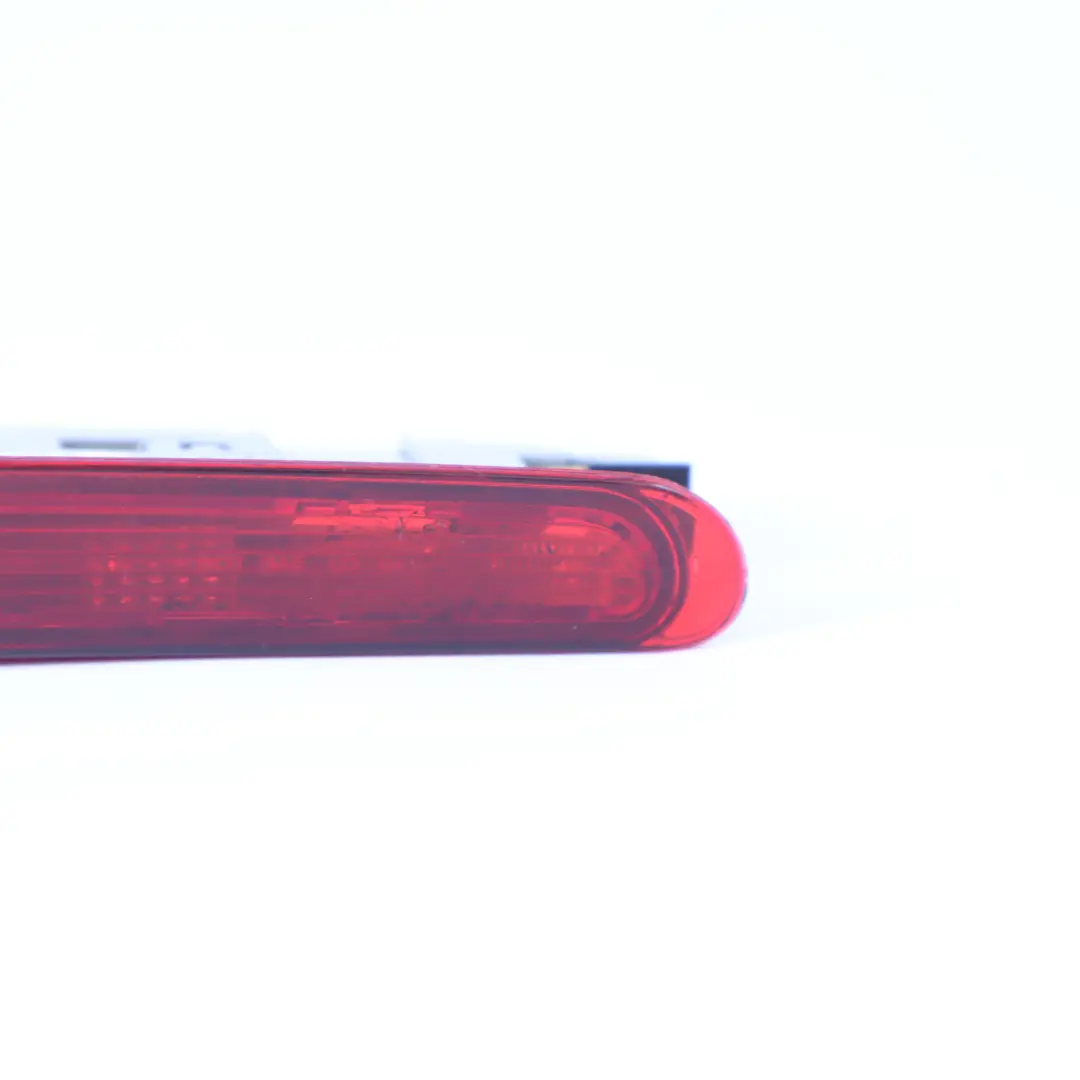  Lampe de frein Mercedes W251 W164 Feu de stop arrière central - SKU A2518201156 - Numéro de pièce A2518201156