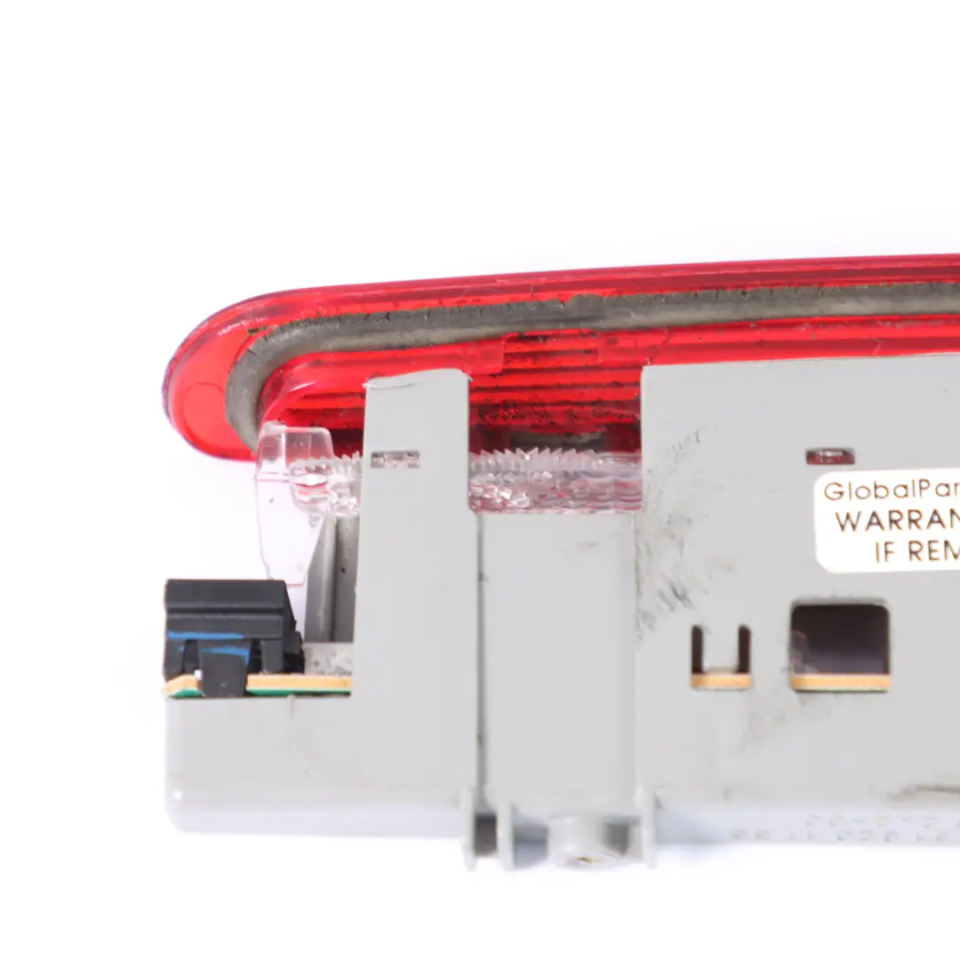 Lampada Freno Mercedes W251 W164 Luce Freno Terzo Stop Posteriore per con numero di parte A2518201156 Lampada Freno Mercedes W251 W164 Luce Freno Terzo Stop Posteriore - SKU A2518201156 - Numero di parte A2518201156