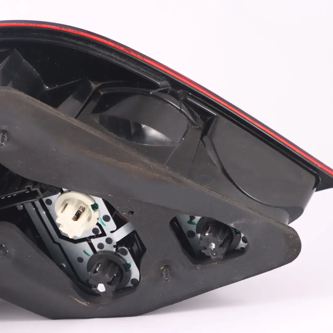 Mercedes W251 Rear Lamp Right O/S Tail Light Side Panel - SKU A2518201864 - Part number A2518201864