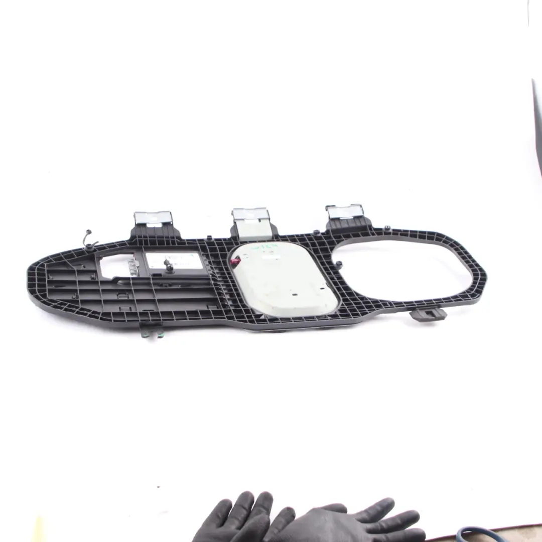 Antenne Radio Toit Amplificateur pour Mercedes W164 à propos du numéro de pièce A2518202275 Mercedes W164 Antenne Radio Toit Amplificateur - SKU A2518202275 - Numéro de pièce A2518202275