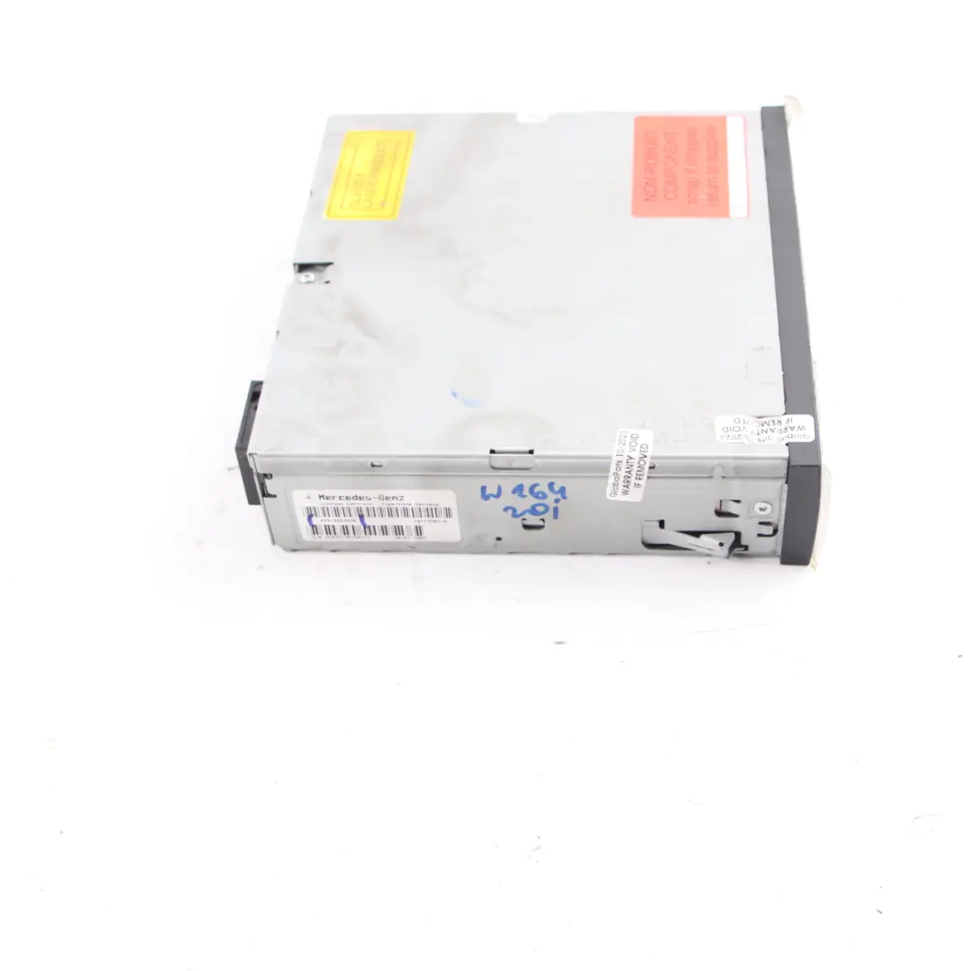 Mercedes ML W164 Rear DVD Entertainment System Video Splitter Player - SKU A2518202526 - Part number A2518202526