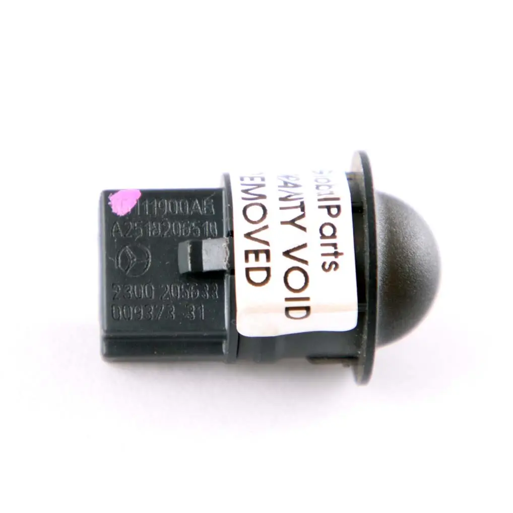 Sensor De Luz Solar Delantero para Mercedes W212 con número de pieza A2518206510 Mercedes W212 Sensor De Luz Solar Delantero - SKU A2518206510 - Número de pieza A2518206510