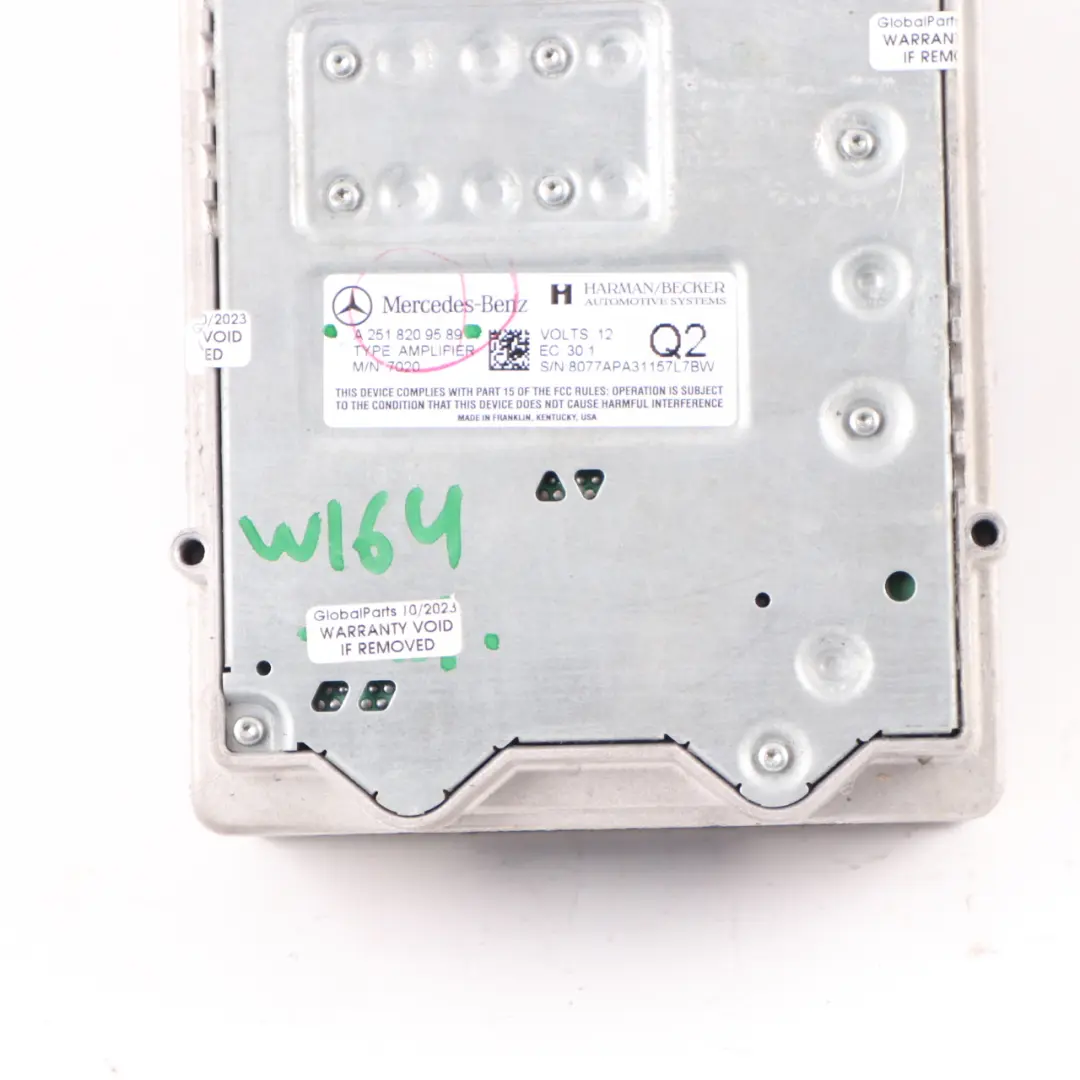 Sound Audio Amplifier Harman Becker Control Unit to Mercedes W164 with Part number A2518209589 Mercedes W164 Sound Audio Amplifier Harman Becker Control Unit - SKU A2518209589 - Part number A2518209589