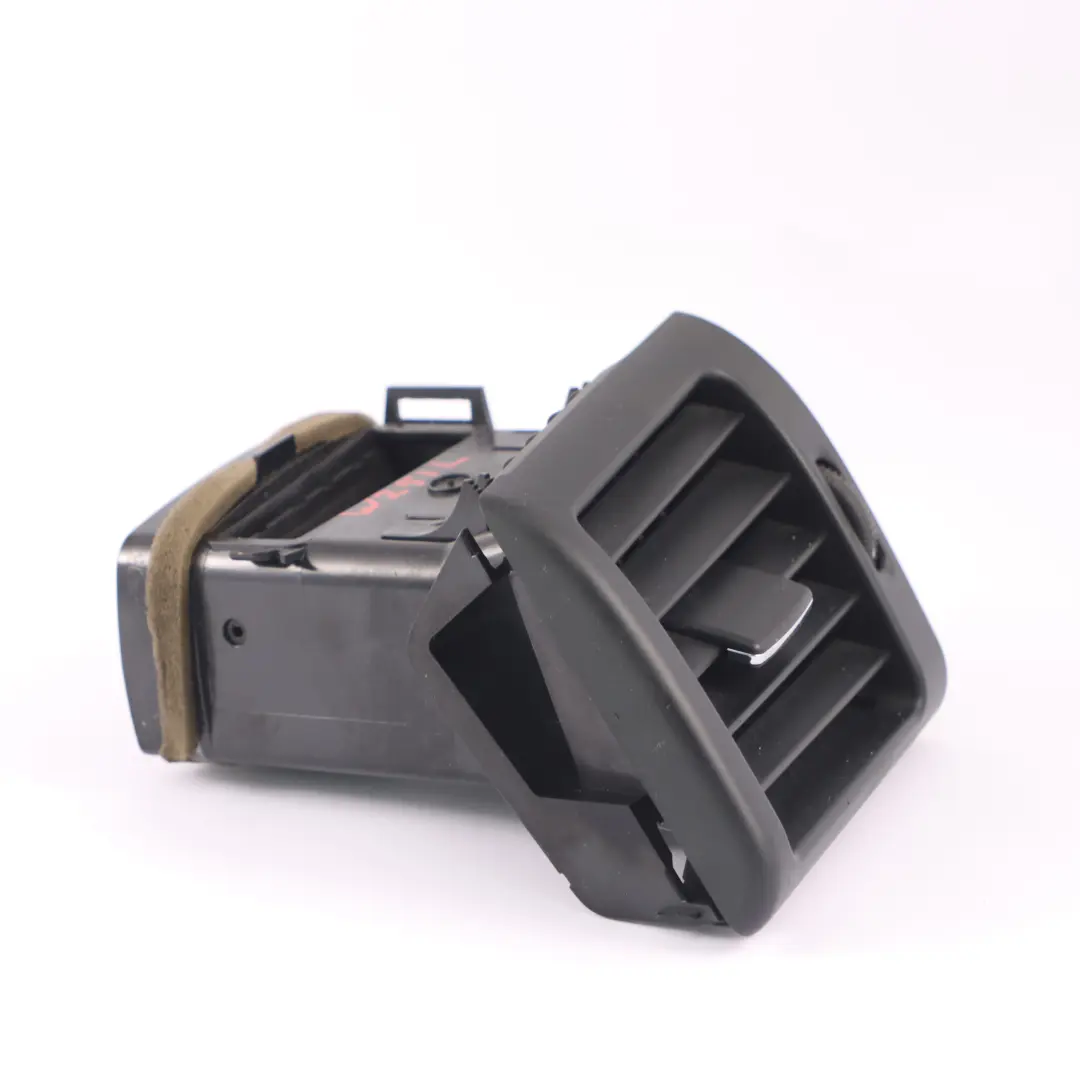 Cruscotto Bocchetta d'aria anteriore sinistra Griglia per Mercedes W251 con numero di parte A2518300154 Mercedes W251 Cruscotto Bocchetta d'aria anteriore sinistra Griglia - SKU A2518300154 - Numero di parte A2518300154