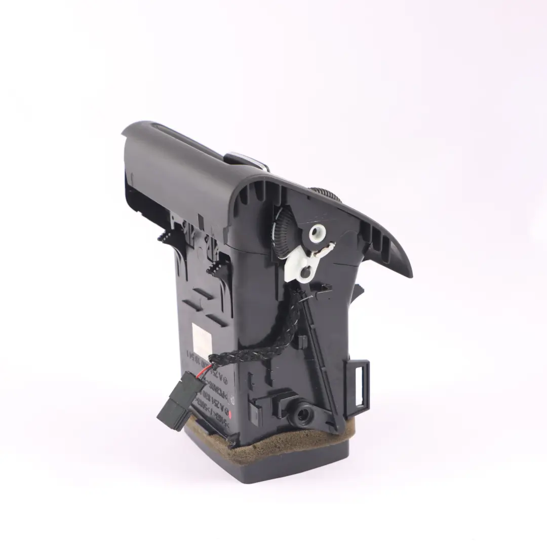 Cruscotto Bocchetta d'aria anteriore sinistra Griglia per Mercedes W251 con numero di parte A2518300154 Mercedes W251 Cruscotto Bocchetta d'aria anteriore sinistra Griglia - SKU A2518300154 - Numero di parte A2518300154